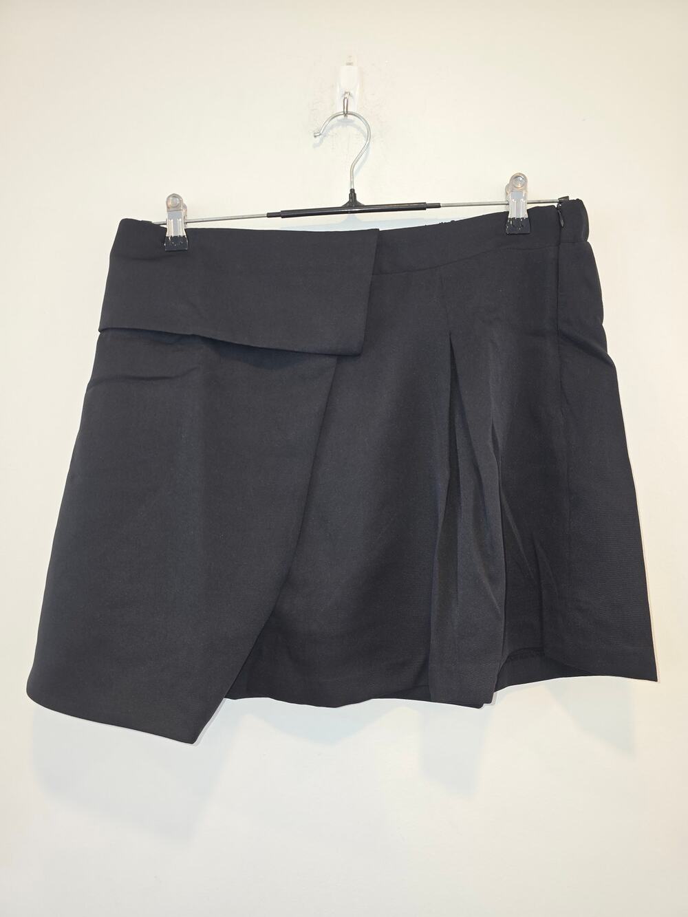 NWOT White Birch Black Skort Size 1x